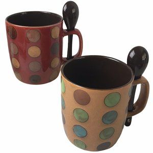 NWOT - A Set of 2 Polka Dot Coffee Tea Mugs with Spoons in Handle